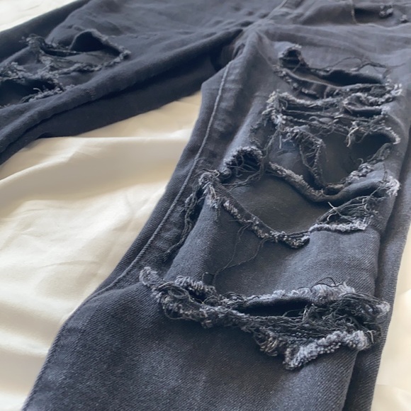 BLACK RIPPED DENIM JEANS - Picture 2 of 2